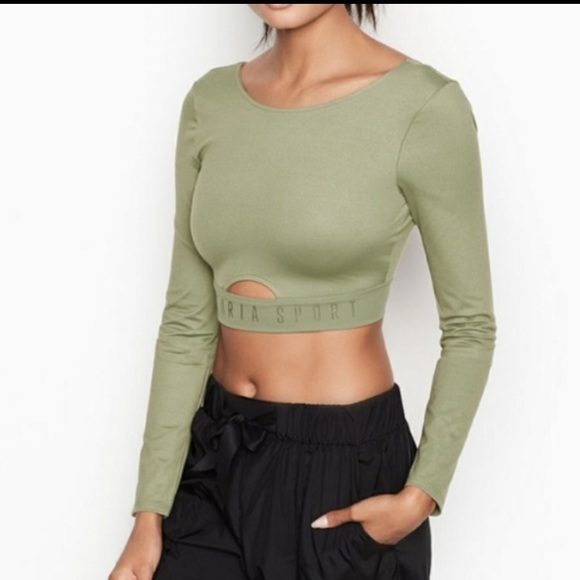 Victoria's Secret Tops - Like NEW Victoria Sport beautiful long sleeve  top